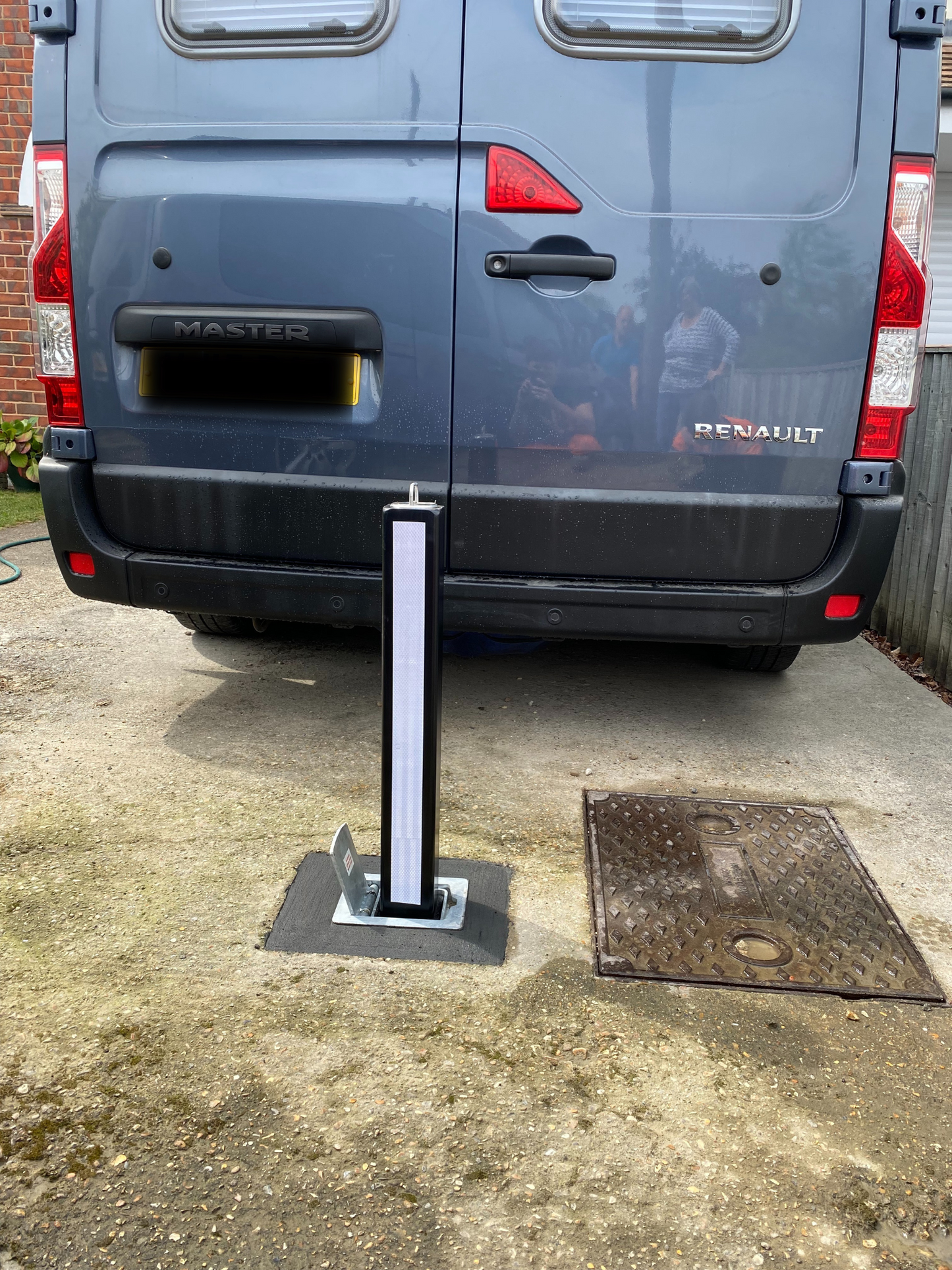 SQ5 Manual Standard Square Telescopic Security Post